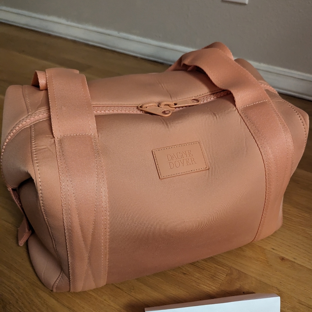 Dagne Dover medium pomelo landon